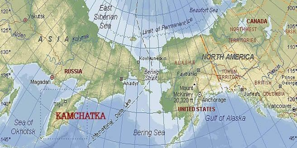 Анадырь тихий океан. Камчатка и Аляска на карте. Чукотка и Аляска на карте. Чукотский полуостров и Аляска на карте. Камчатка Чукотка Аляска карта.
