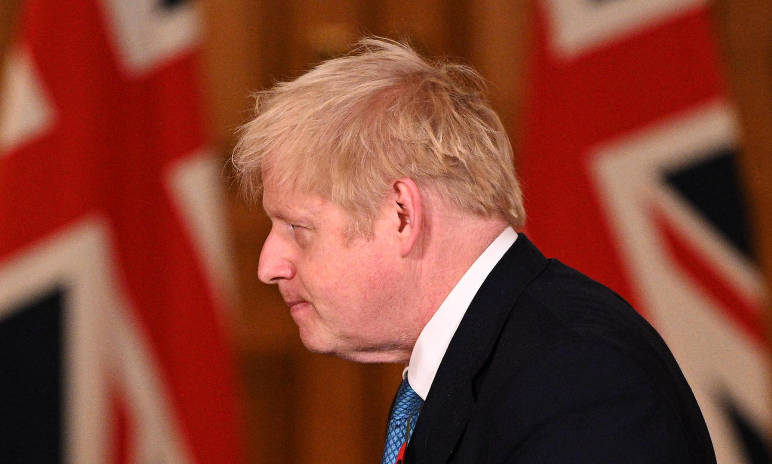 «E Boris rimase senza insalata». L’amara ironia di Antonio Caprarica sulle tragedie virus e Brexit, in attesa che sia Borisexit