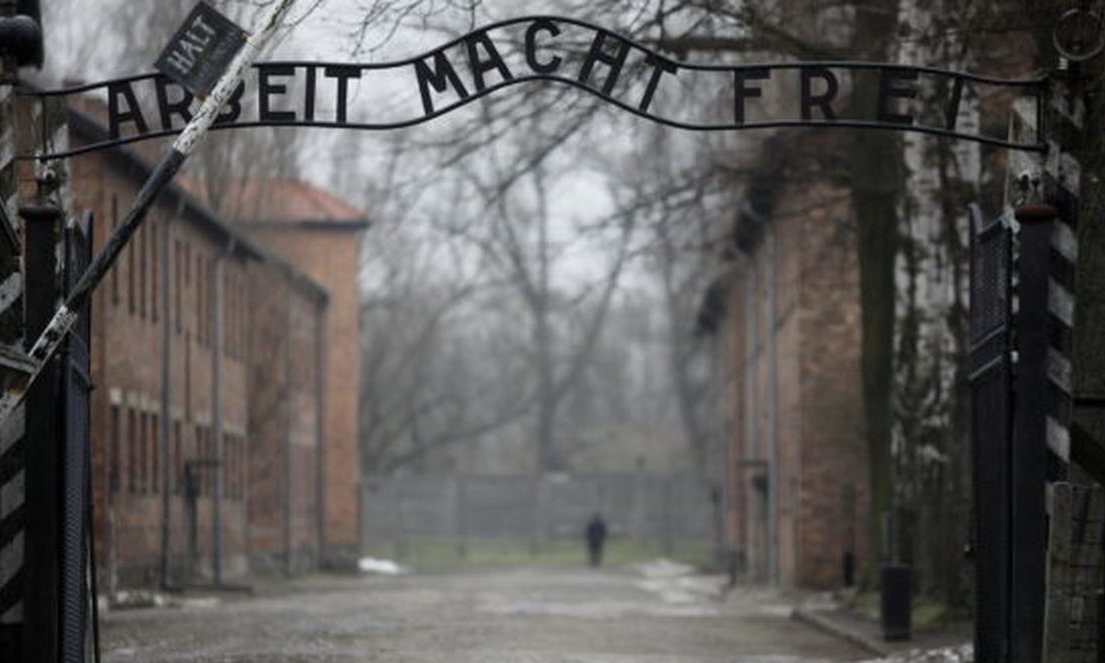 Per il governo di Varsavia Auschwitz memoria del martirio polacco