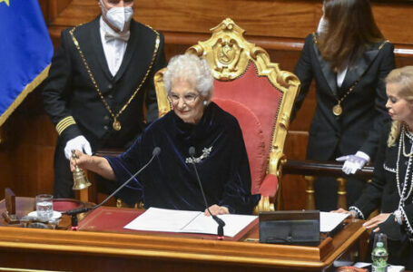 La senatrice Liliana Segre, apre la seduta del Senato, Roma, 13 ottobre 2022.
